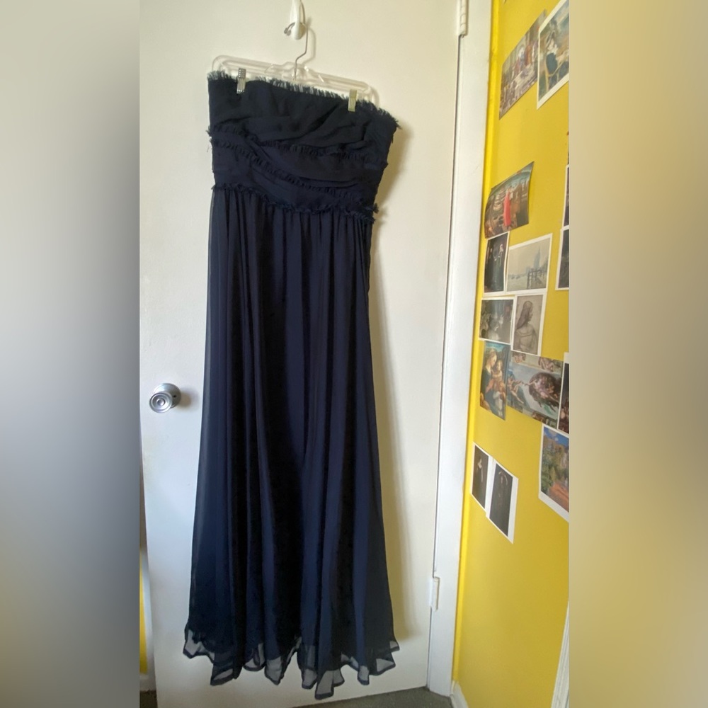 Monique Lhuillier Strapless Chiffon Bridesmaid Prom Dress